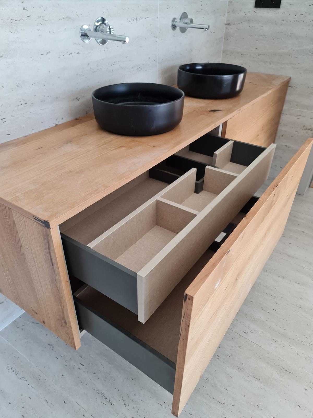 Mobiliário de casa de banho Carpifreiriz